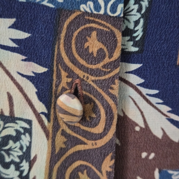 Vintage Casual Corner 100% Silk Dark Academia Quiet Luxury Blouse Top Old Money - Picture 4 of 6